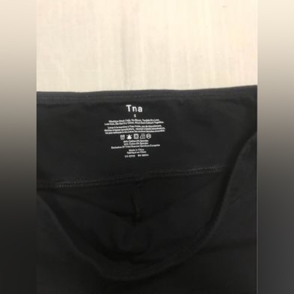 Black with neon pink strips TNA Atmosphere leggings size small - Picture 6 of 6